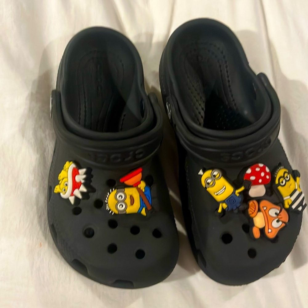 Boys crocs